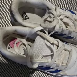 White/blue Stripe Adidas Youth 4