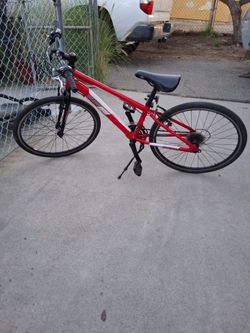 Performance Dash Hybrid Bike 24 In Bike