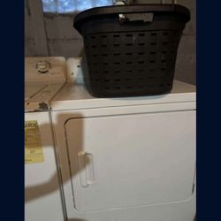 Washer & Dryer Set