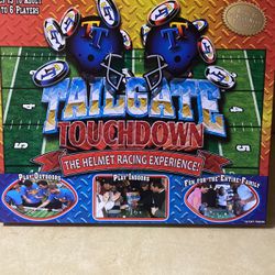 Tailgate Touchdown Board Game “New”