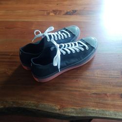 Converse Black Shoes 10.5