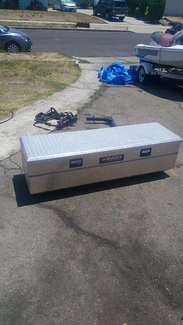 Husky truck tool box no keys for Sale in Los Angeles, CA - OfferUp
