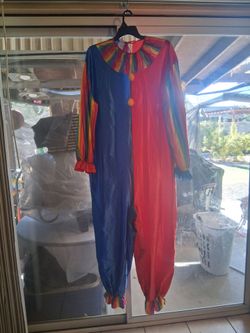 Costume