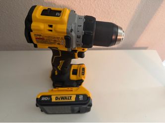 Dewalt 20v compact 1/2  (13mm) drill/driver