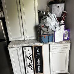 Kitchen Cabinet