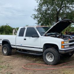 1997 Chevy Silverado Z-71 4x4     6lug 