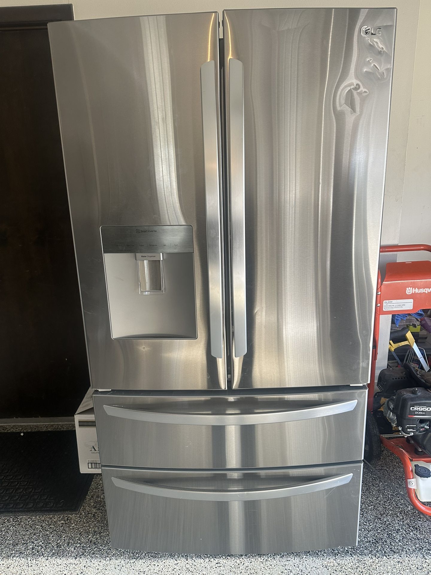 French Door refrigerator 