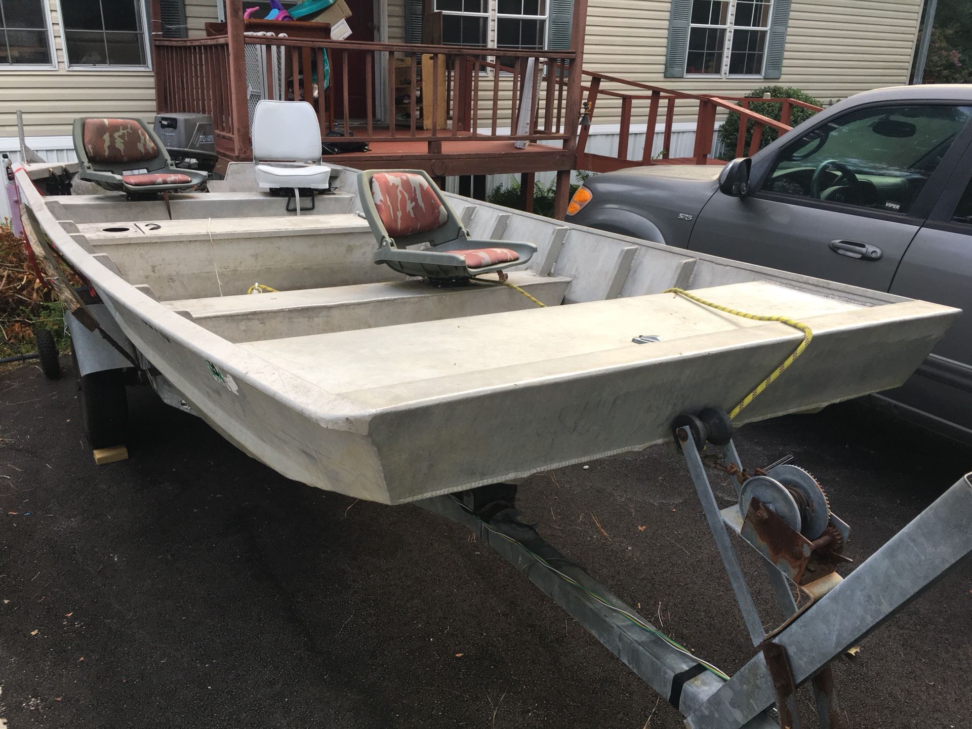1999 Welded Borel Flatbottom Boat with 2000 Tohatsu 25Hp