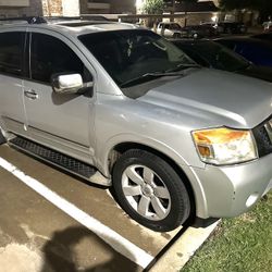 2010 Nissan Armada