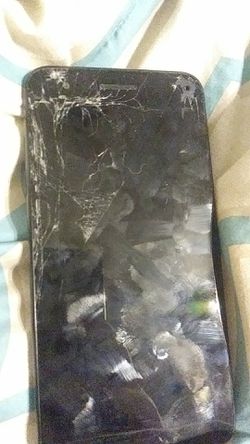 Lg Phone Cracked