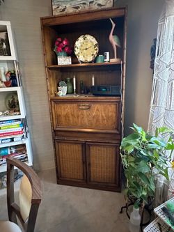 Wood Hutch