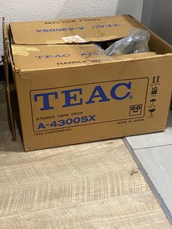 TEAC A-4300SX