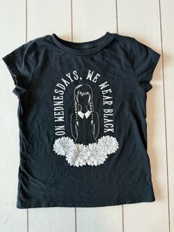 Halloween Wednesday Addams Kids Graphic Tee Size Medium