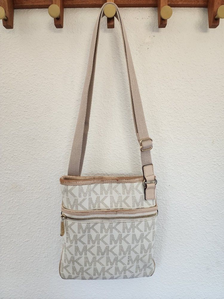Michael Kors Crossbody