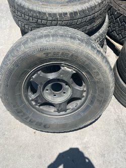Chevy stocks or gmc have both cap