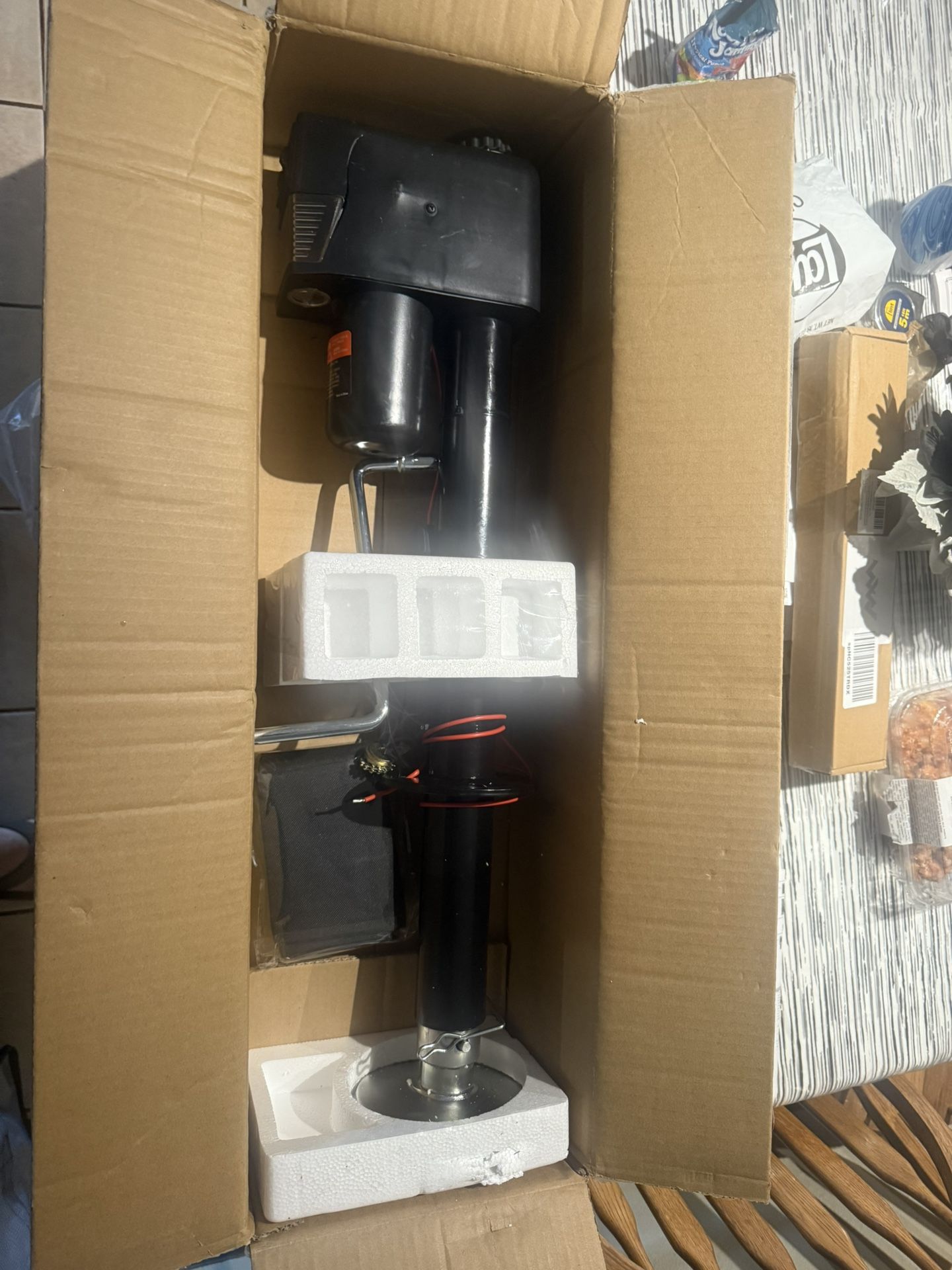 Electric Trailer Jack, Power Tongue Jack Weight Capacity 3500 lbs, 9.84"-33.85" Electric Tongue Jack with Waterproof Cover for Lifting RV Trailer, Hor