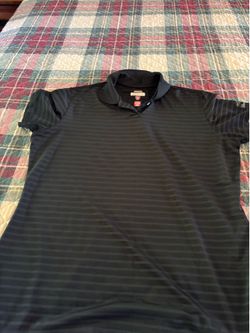 Women’s golf shirts