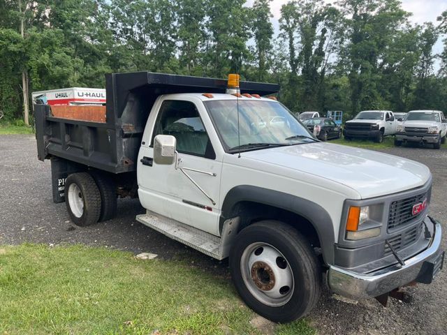 1997 GMC 3500 Regular Cab & Chassis