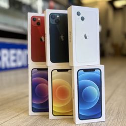 iPhone 12 & iPhone 13 (Unlocked) Take It Home In Payments/ llévalo a casa en pagos
