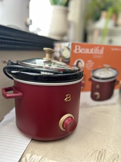 Beautiful 2QT Slow Cooker Pot $40-OBO