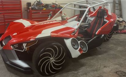 2015 Polaris Slingshot 16k miles custom rims custom stereo n roll cage