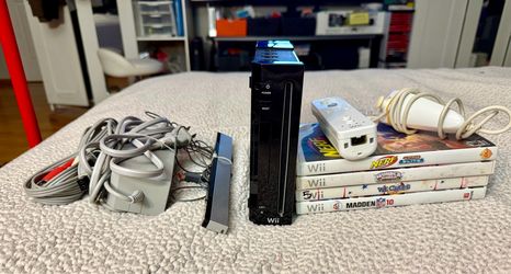 Nintendo Wii Bundle