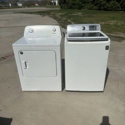 Washer & Gas Dryer