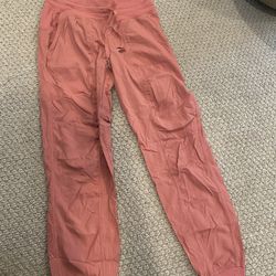 Lululemon Jogger Size 6