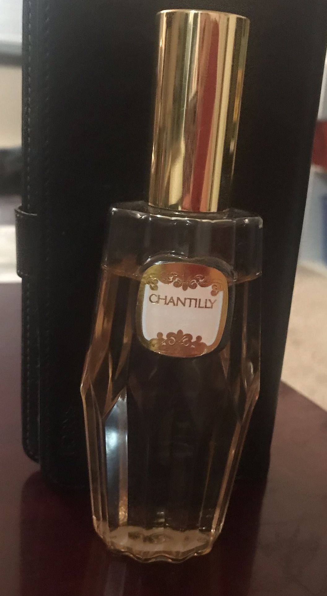 Chantilly Perfume