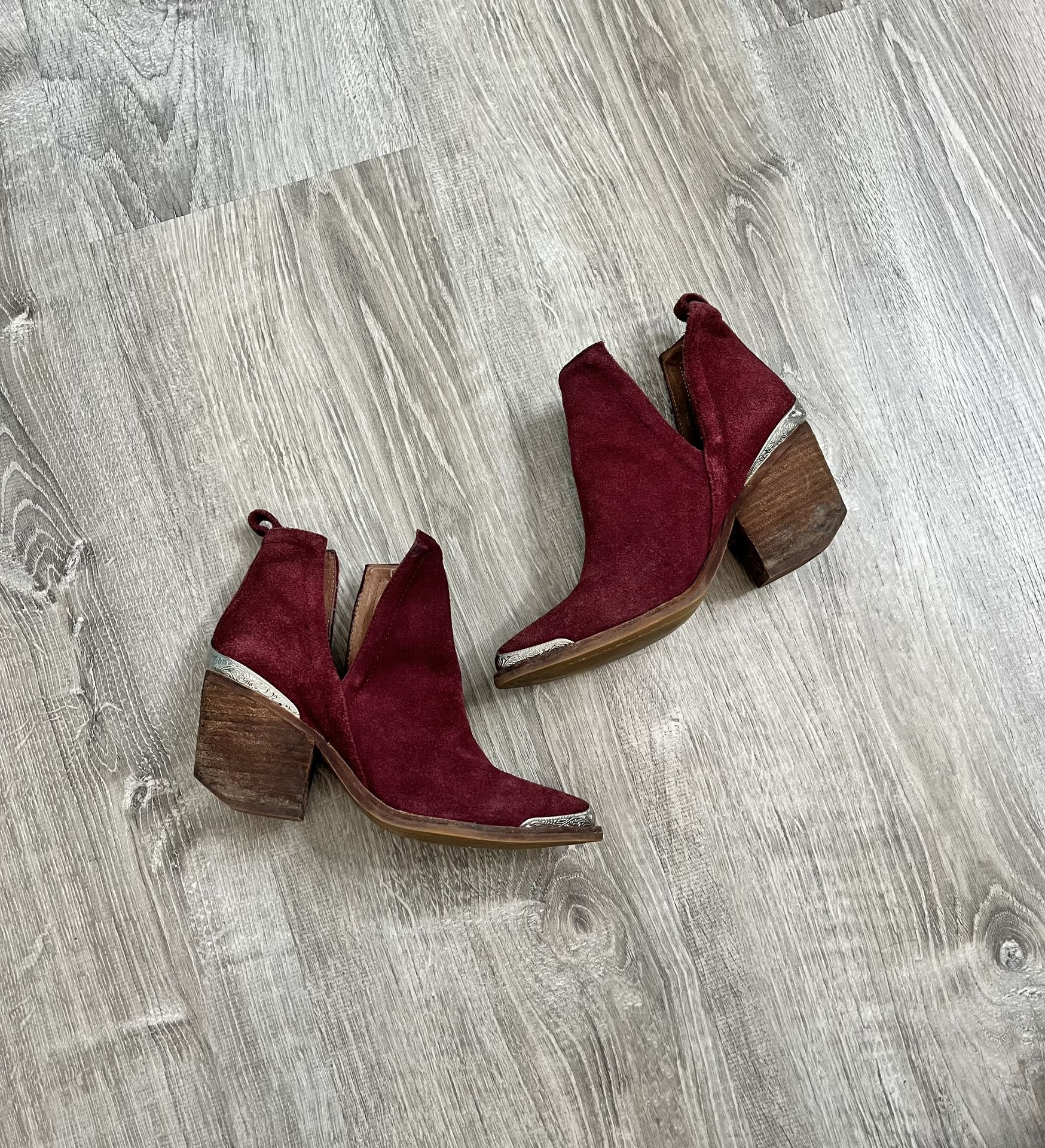 Jeffrey Campbell Size 5.5 Red Suede Leather Ankle Boots Chunky Block Heel Booties Cromwell Silver Women’s