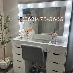 Alexa Drawers Makeup Vanity