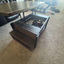 Coffee/Living room table