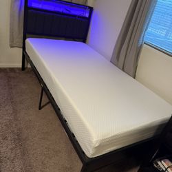 Twin Bed And Mattress 