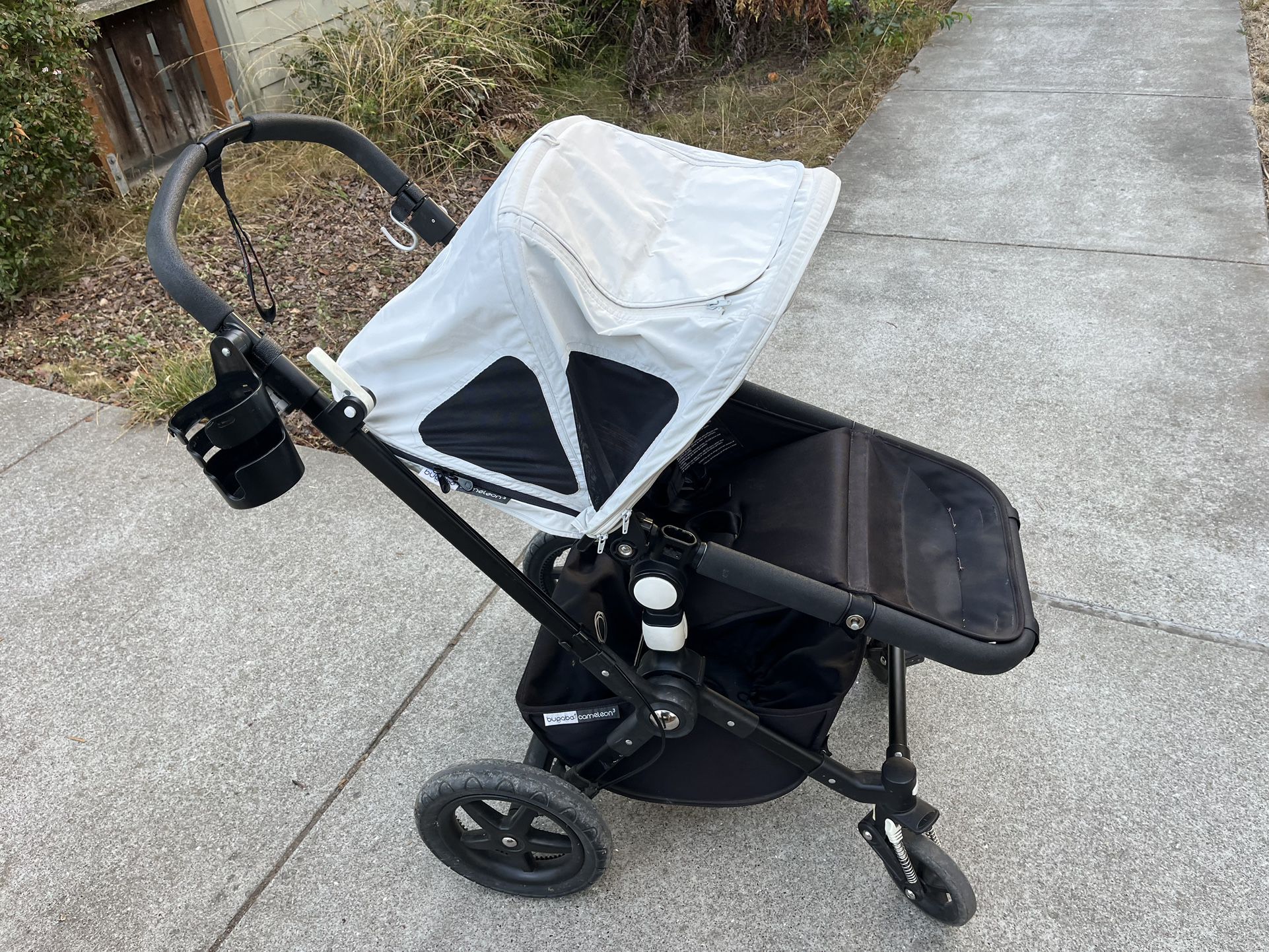 Bugaboo Chameleon Stroller With Bassinet & Accessories 