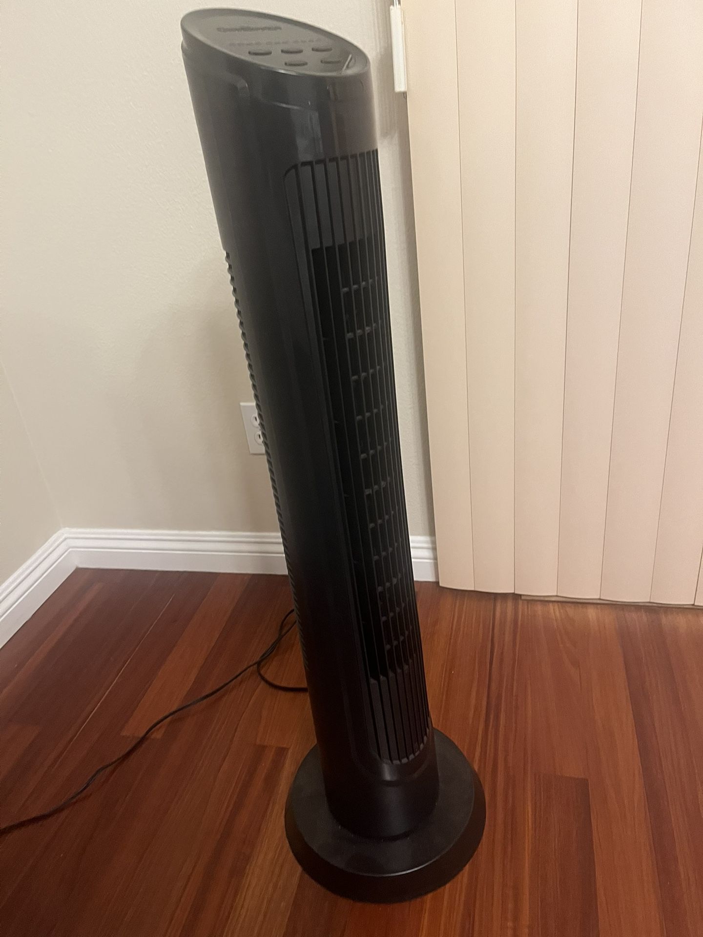 Remote Controlled Tower Fan Omnibreeze