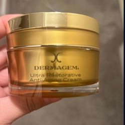Dermagem Ultra Restorative Anti-Aging Cream