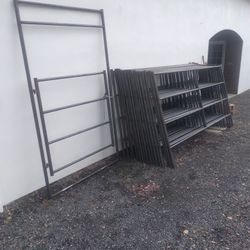 Horse Livestock Corral Panels & Gates