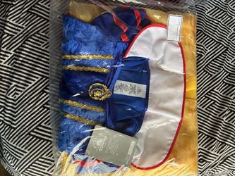 Brand new Disney Snow White costume