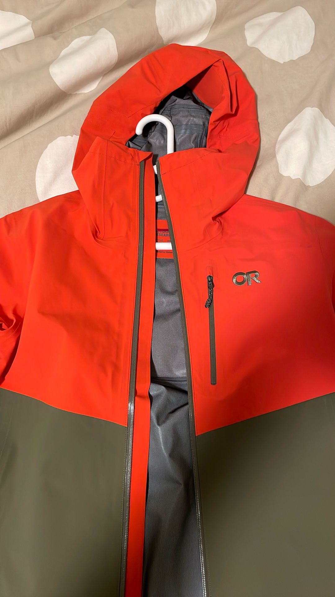 Men’s Outdoor Research Foray 3L Rain Jacket Small