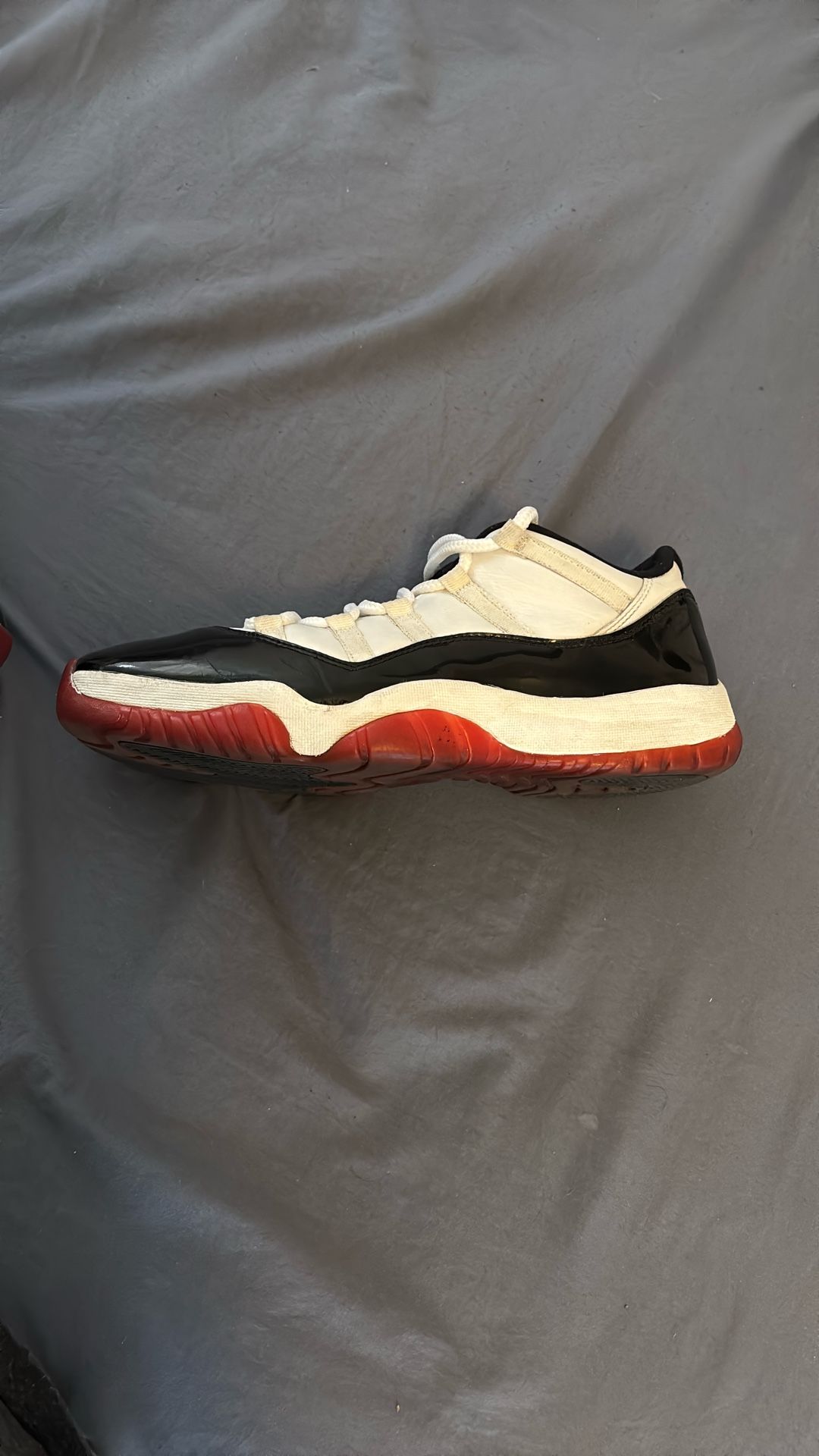 Jordan 11 Concord Bred