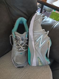 NEW BALANCE  Womens Tennis Shoes