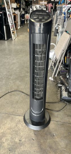 Omnibreeze black fan
