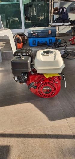 Honda 200 horse motor, brand new