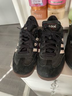 Adidas sambas color black
