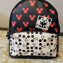 Disney Danielle Nicole Dani Mickey Mini Back Pack