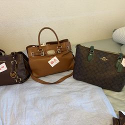 Signature Bags ,, 