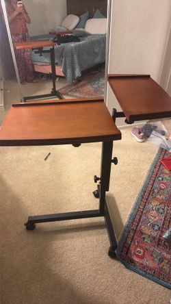 Side bed table
