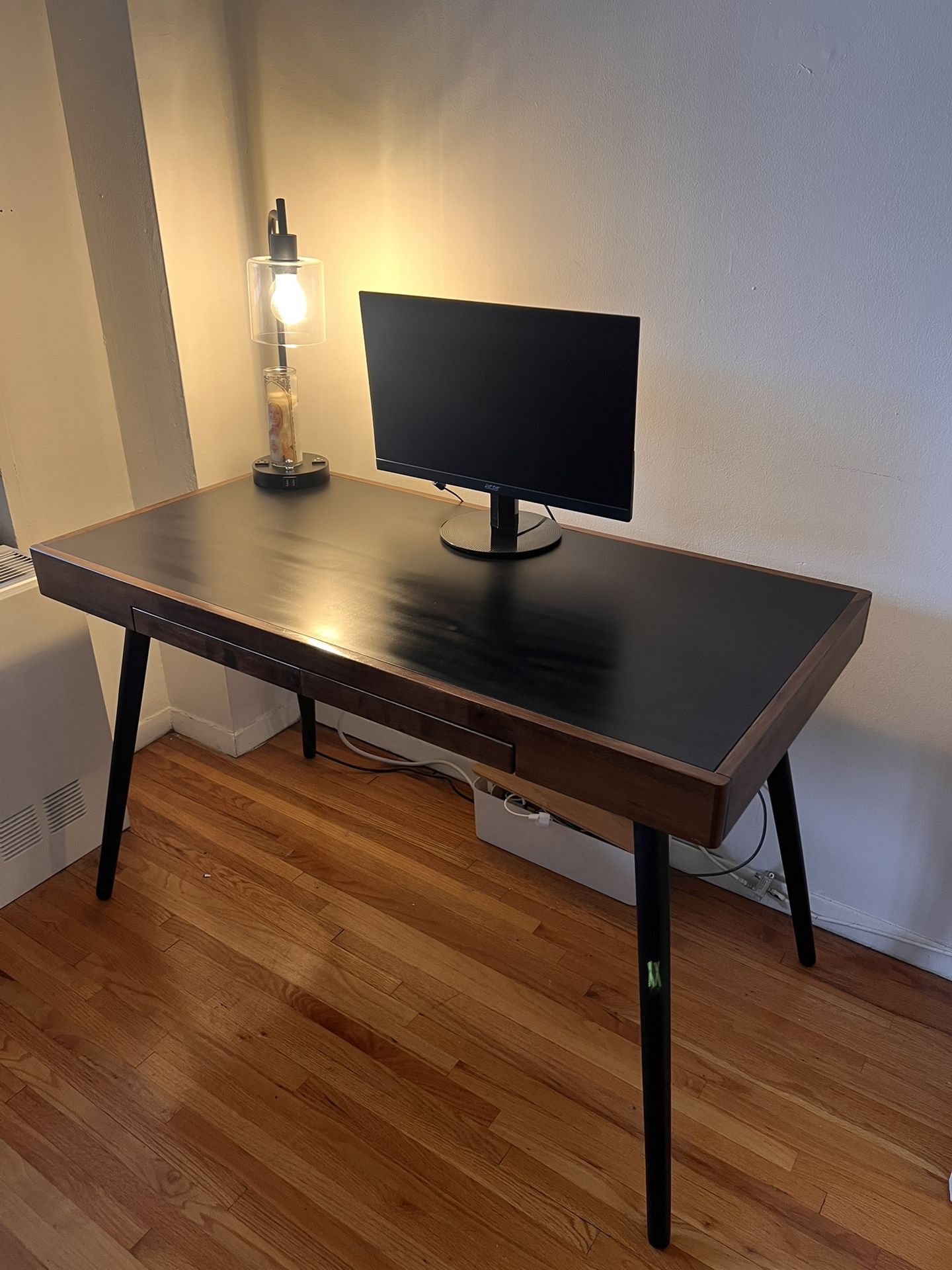 Modern Desk — Excellent Condition