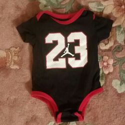 Air Jordan Onesie (3-6M)