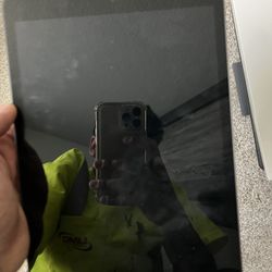 Selling My 9th Generation iPad COLORADO only 